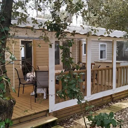 Mobil-home Spacieux, Acces Handicape, 6 Pers. - Api-1-52-2318 Kamp alanı *